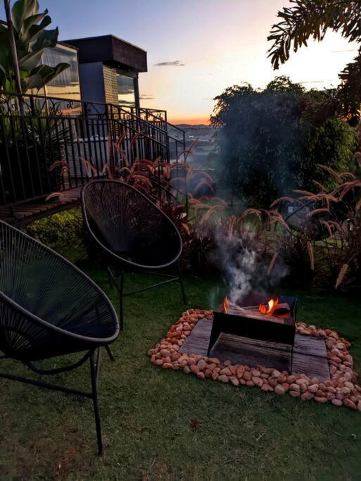 Tiny House Paraiso Minicasas Com Hidromassagem Pouso Alegre Exterior photo