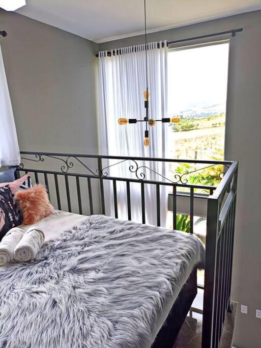 Tiny House Paraiso Minicasas Com Hidromassagem Pouso Alegre Exterior photo