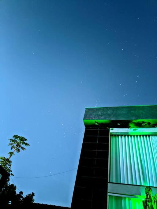 Tiny House Paraiso Minicasas Com Hidromassagem Pouso Alegre Exterior photo