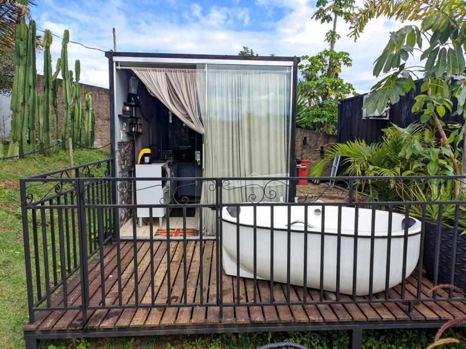 Tiny House Paraiso Minicasas Com Hidromassagem Pouso Alegre Exterior photo